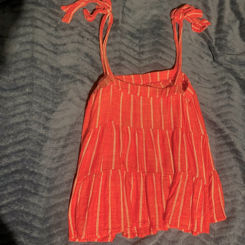 Cute tanked top.